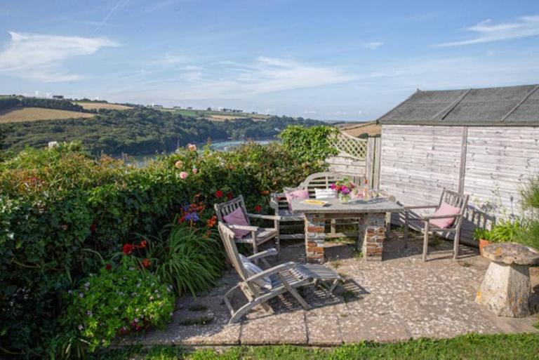 2 Steepfield, spacious apartment, Bantham S Devon - Ferienwohnung Bantham