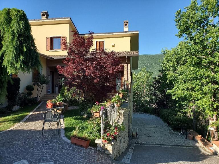 Fulè affittacamere - B&B Fontecchio