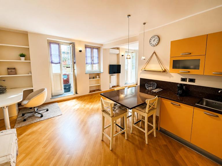 St Filip Top Apartment Biella Centro - Ferienwohnung Biella