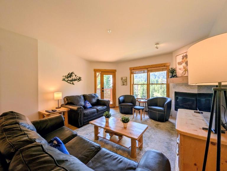 Tenderfoot Lodge 2636 by SummitCove Lodging in Colorado - B&B Keystone