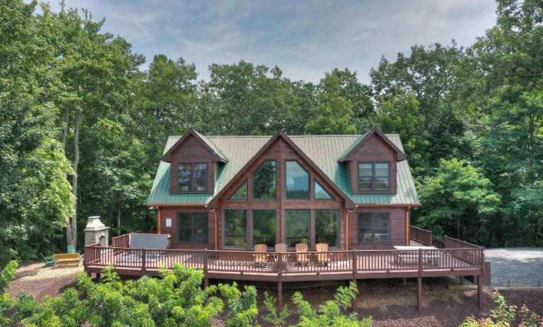 Champagne Chalet MTN Views Hot Tub Secluded - Ferienwohnung Morganton