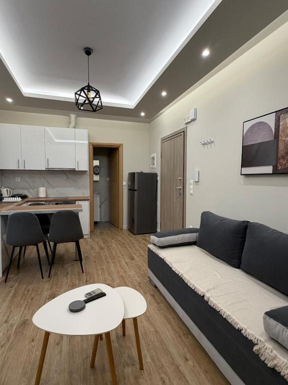 ALStays City Center Apartment No 3 - Bed and Breakfast Kateríni