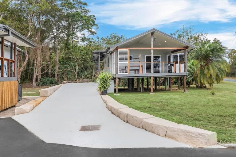 The Palm Cabin 2 - B&B Mylestom