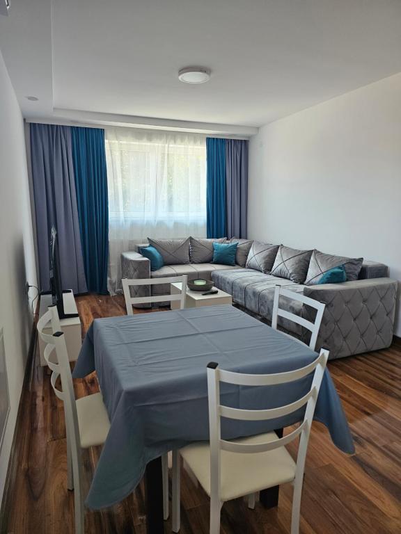DND - X Stan na dan - Chambres d'hôtes Pančevo