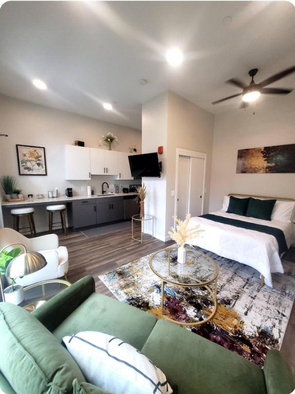 Detroit Furnished Apartment Monthly Rental Extended Stay - Bed and Breakfast Detroit