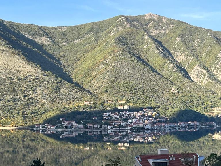 Apartment with Terrace - Bed and Breakfast Dobrota