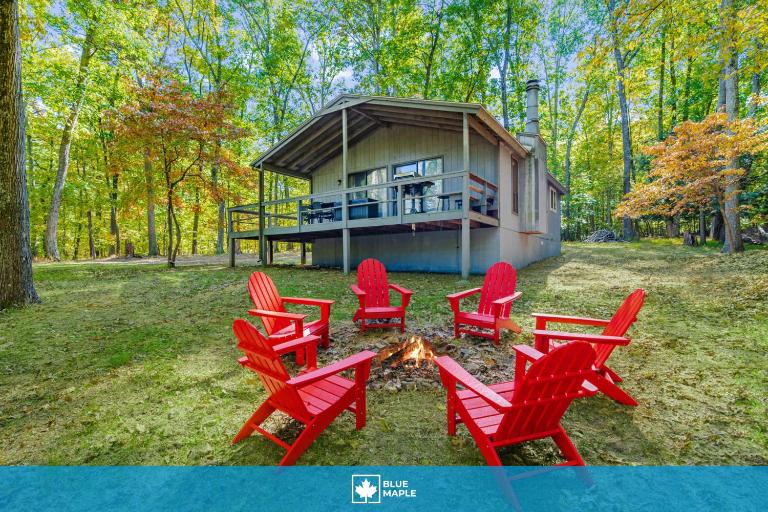 Spacious w Hot Tub, Fire Pit, Deck, Grill and WiFi - Ferienwohnung Hedgesville
