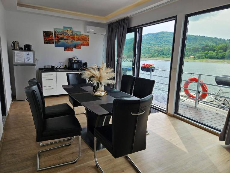 Sia Lake View Bicaz - B&B Ceahlău