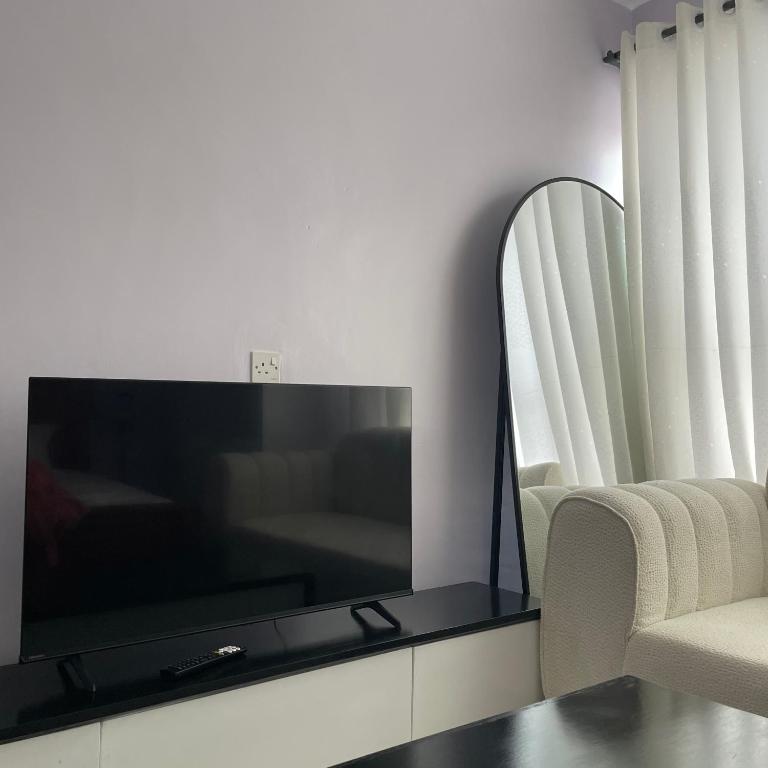 Hoppersville Apartments - Bed and Breakfast Nairobi