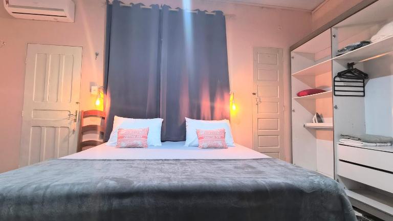 Apartamento com cama king size e cozinha completa - Chambres d'hôtes Macapá