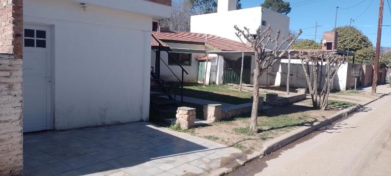 Alojamiento De Stefi - B&B Villa Cura Brochero