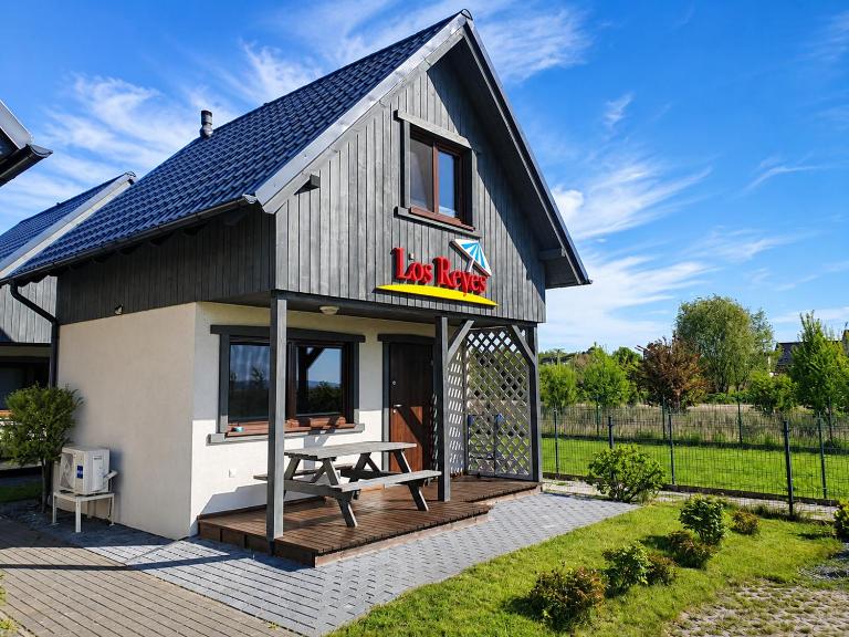Los Reyes II - klimatyzowane domki - Bed and Breakfast Krynica Morska