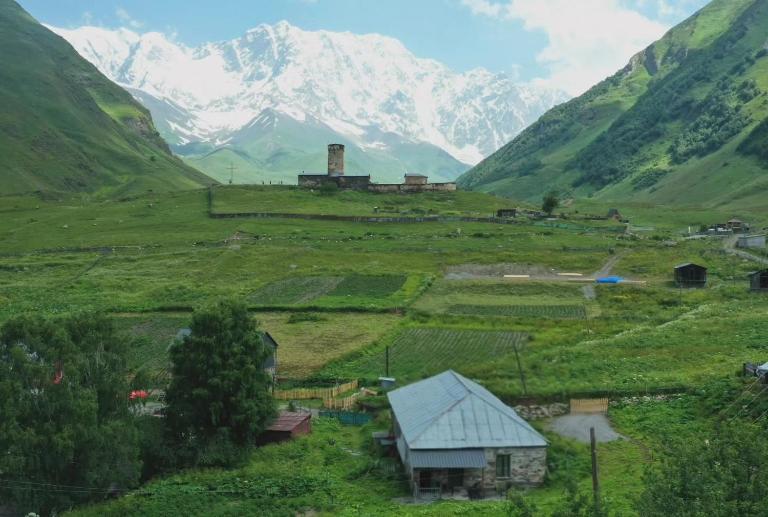 Koruld Ushguli - B&B Chvibiani