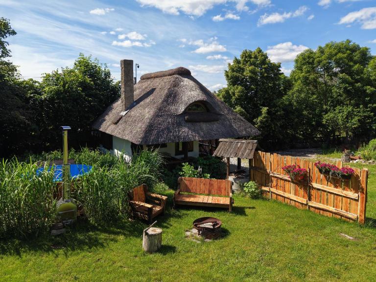 Dworek Króla Stanisława - Apartament Malinowy - Chambres d'hôtes Węgorzewo