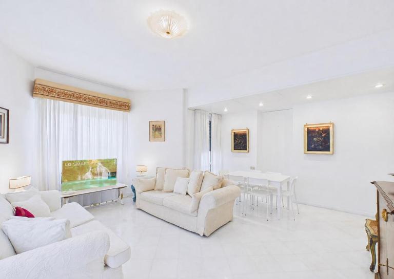 Appartamento a 3 minuti da Forte dei Marmi - Bed and Breakfast Querceta