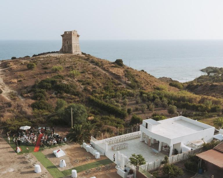 Villa Torre di Manfria con piscina - B&B Gela
