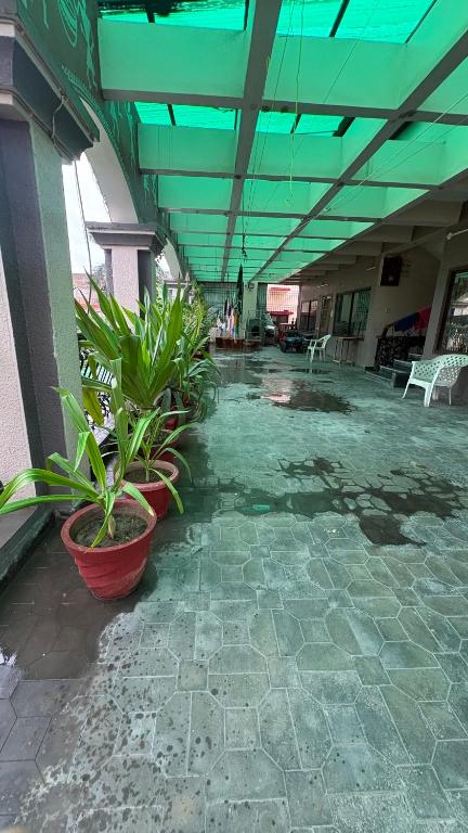 Elite Homes Raipur Family Friendly Cozy Home Near Airport & Mall - B&B Raipur