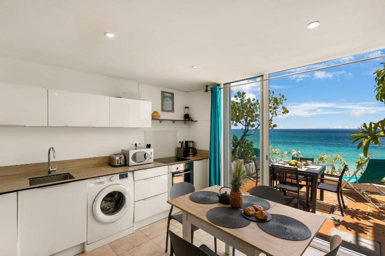 Watalibi - Beachfront apartment Grand-Case - B&B Grand-Case