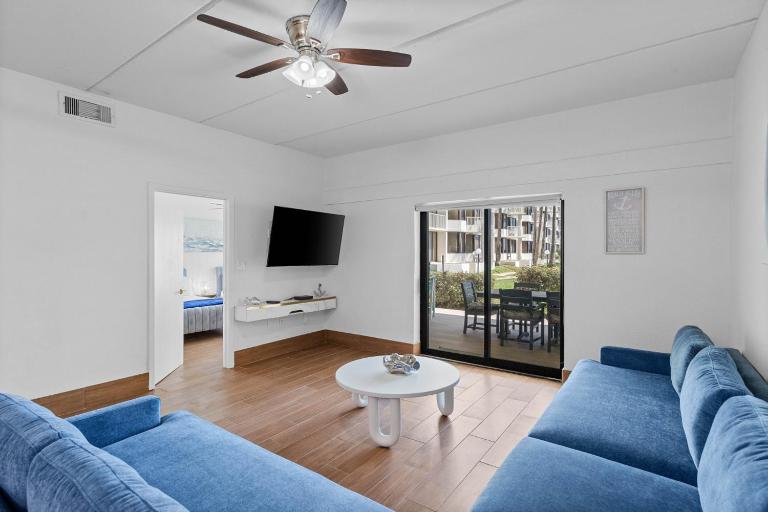 Ground Floor Beachfron 2Steps From Amenities Saida - Bed and Breakfast South Padre Island
