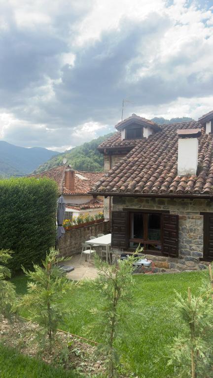 Explora Picos de Europa - B&B Cosgaya