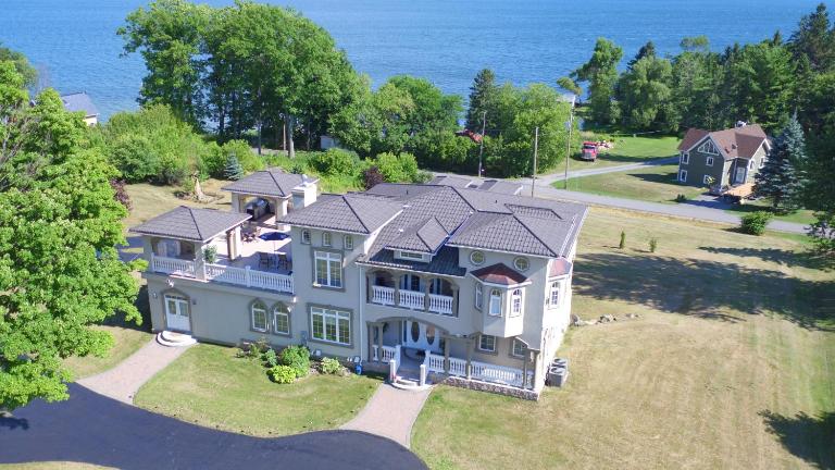 Riverview B&B - B&B Gananoque