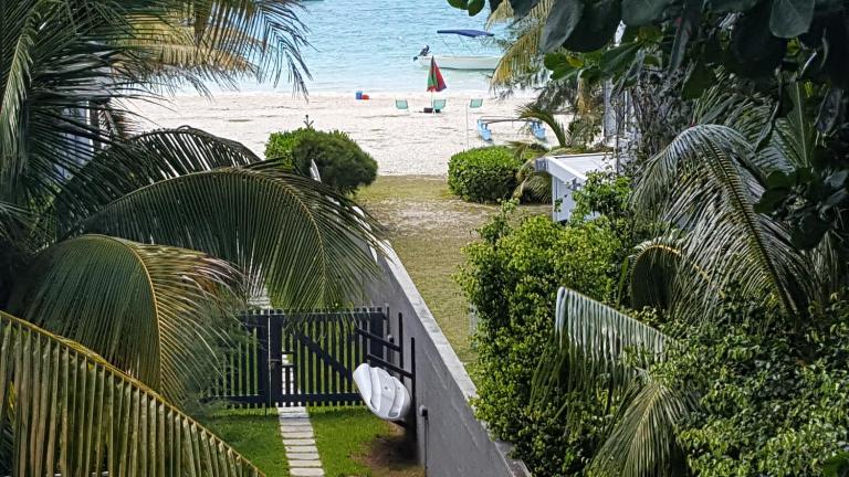 South Reef Luxury Apartment by Dream Escapes - Chambres d'hôtes Pointe d’Esny