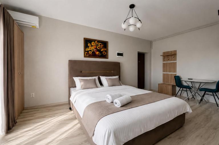 Seranova Aparthotel 10 SELF CHECK-IN #Otopeni #Airport #Therme #Bucharest - Chambres d'hôtes Otopeni