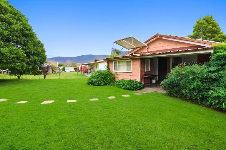 Pether Cottage - Talbingo NSW - B&B Talbingo