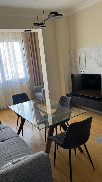 New 3-room apartment in a new building, 2 bedrooms - B&B Ereván