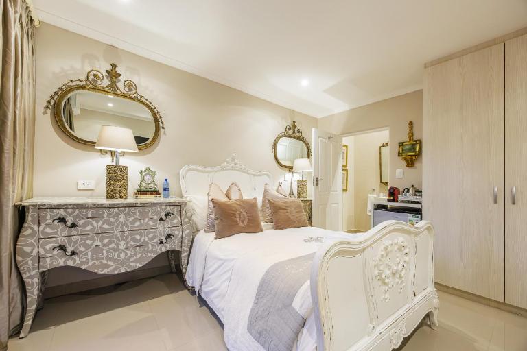 17 On Cedar Boutique Guesthouse - B&B Durbanville