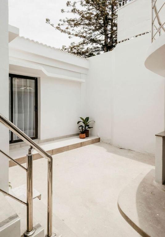 Moradia Luxosa na Polana com Piscina - B&B Maputo