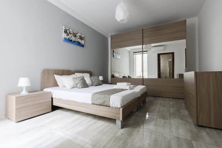 F7 Room 1, Private Double room with private bathroom in shared Flat - Ferienwohnung Imsida