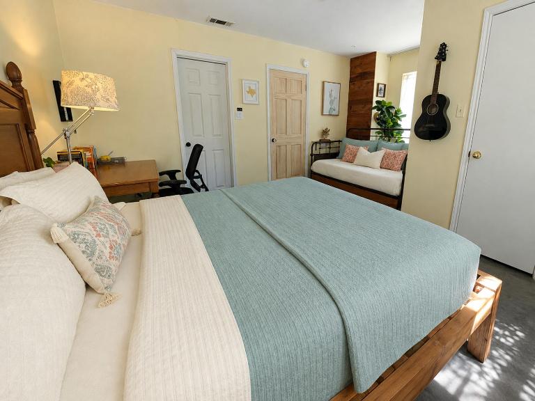 Urbenity - B&B Irving
