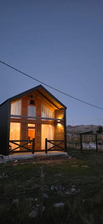 SkyGlass Cabin Korita Mountain - B&B Korita