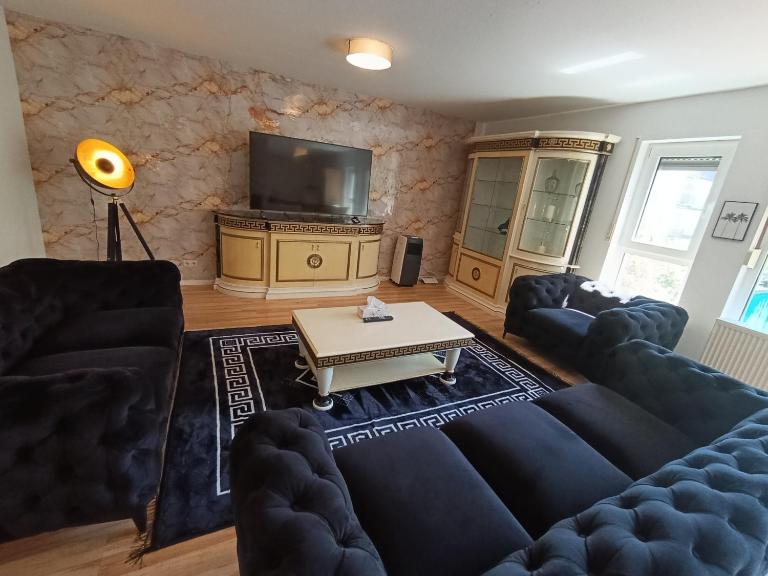 Royal Chesterfield Suite 28 - B&B Offenbach