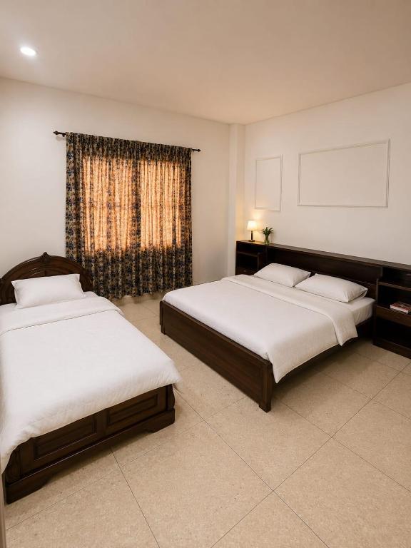 Pinehouse by Airmakaan - 3BR with Kitchen & Lounge - B&B Murri