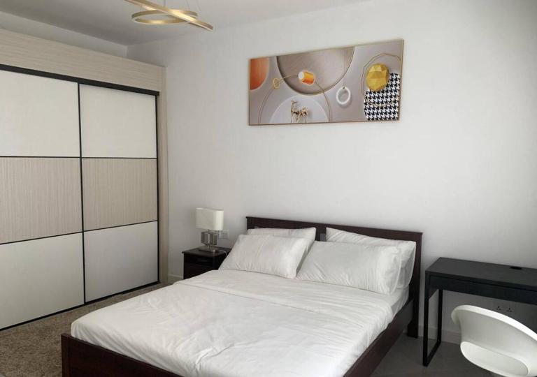 Golf Front Apartment B1, Airconditioned, Furnished , Pickup, 5 minutes Convention Centre - Bed and Breakfast Kigali