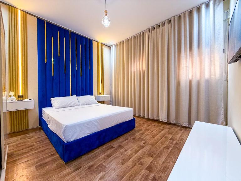 Downtown Larache Hub - AC & Free Wi-Fi - B&B Larache