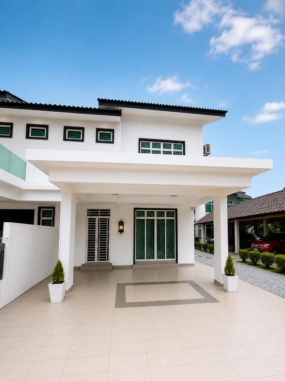 HomestayTerengganu Selesa, Murah Dan 5 Bilik - B&B Kuala Terengganu