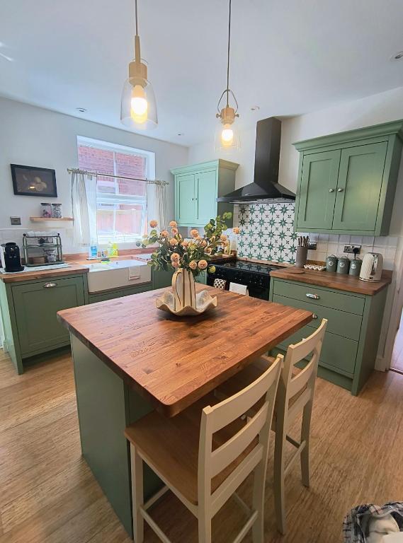 Free parking, EV plugin, pet friendly and beach at the end of the road - B&B Gorleston-on-Sea