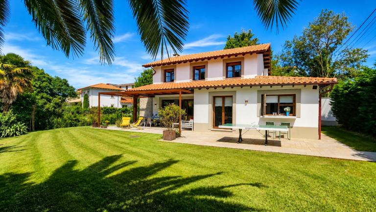 Villa Costa Cue - B&B Cue