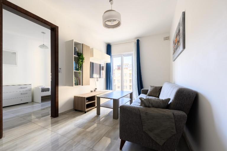 F3 Modern and Bright Apartment in Malta - Ferienwohnung Imsida