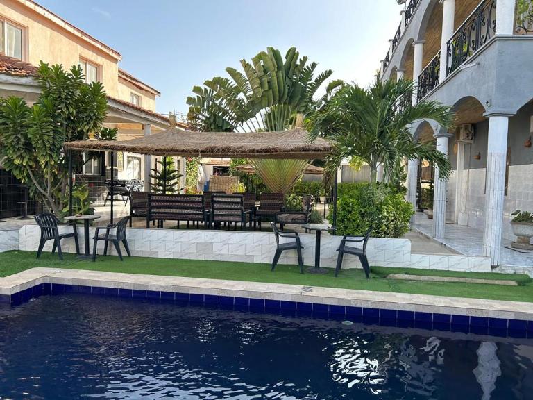 Jozene House - B&B Ngaparou