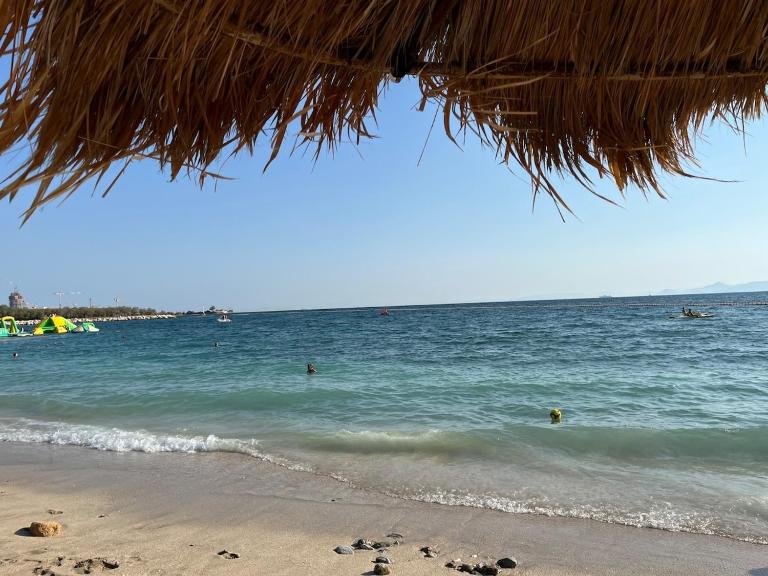 The perfect spot by Sea and Tram - B&B Athens