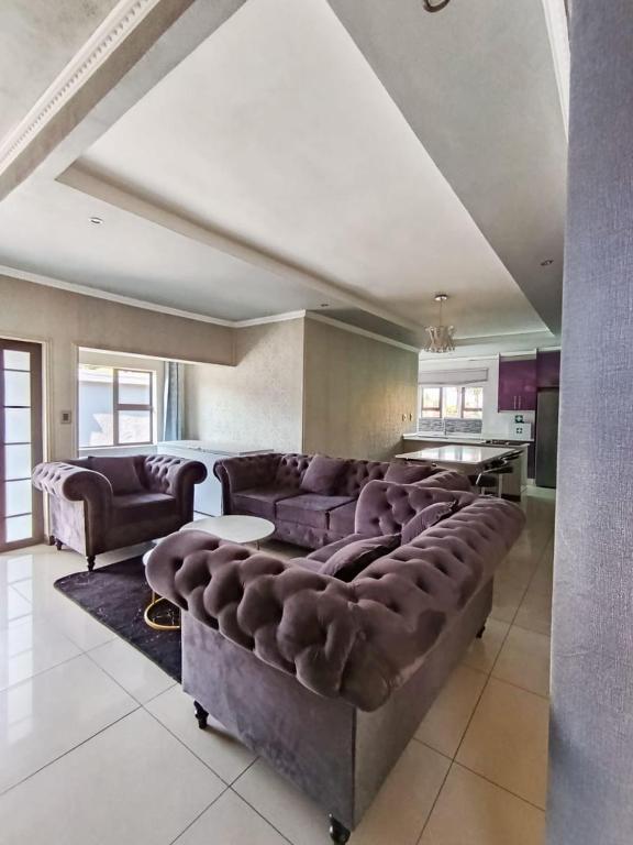 Bergview guest lodge - B&B Newcastle