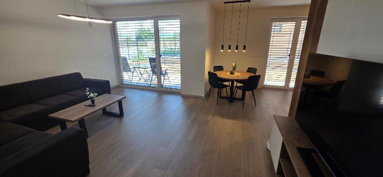 Apartmán Hrdličky Trenčín - B&B Trenčín