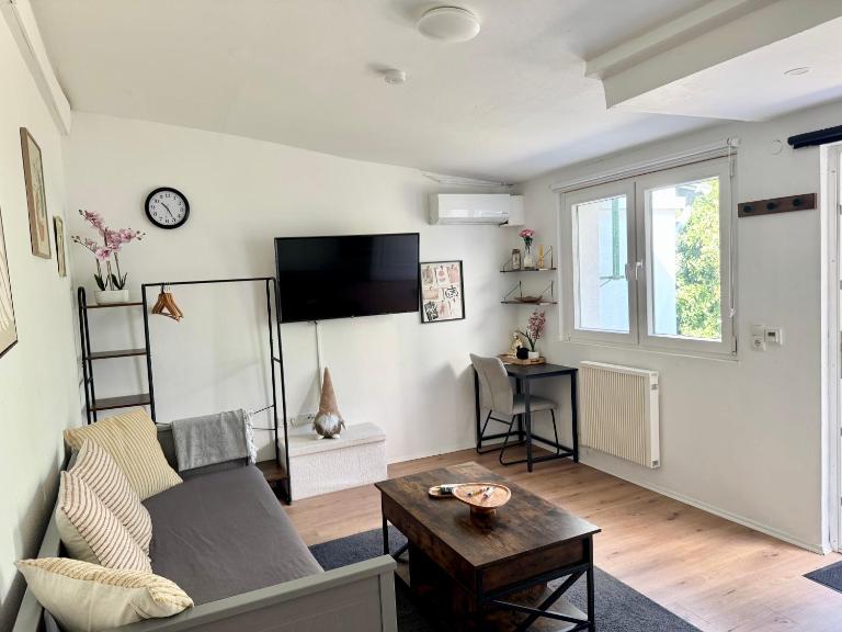 Mini Apartment mit Garten und Küche - Ferienwohnung Ilbenstadt