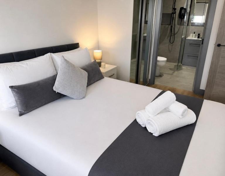 Modern 2BR Flat | North Finchley - B&B Finchley