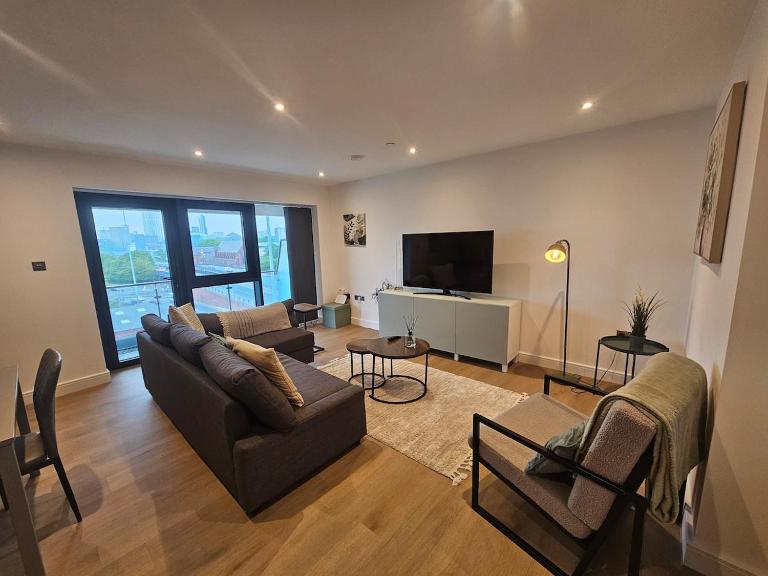 2-bedroom apartment in Leeds City Centre - Bed and Breakfast Leeds