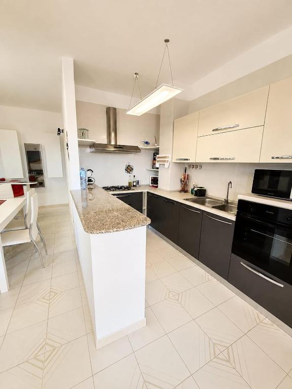 Lello's Dream House - B&B Cabras